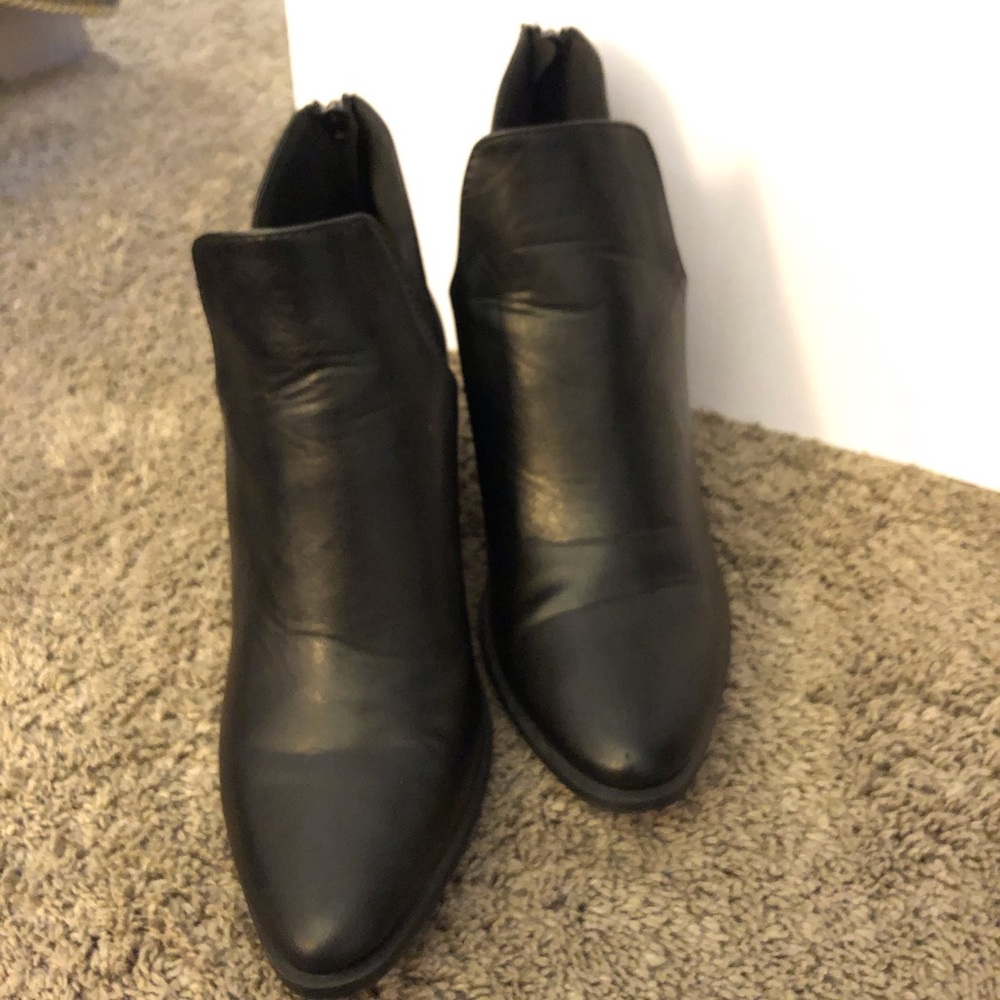 Ankle boots